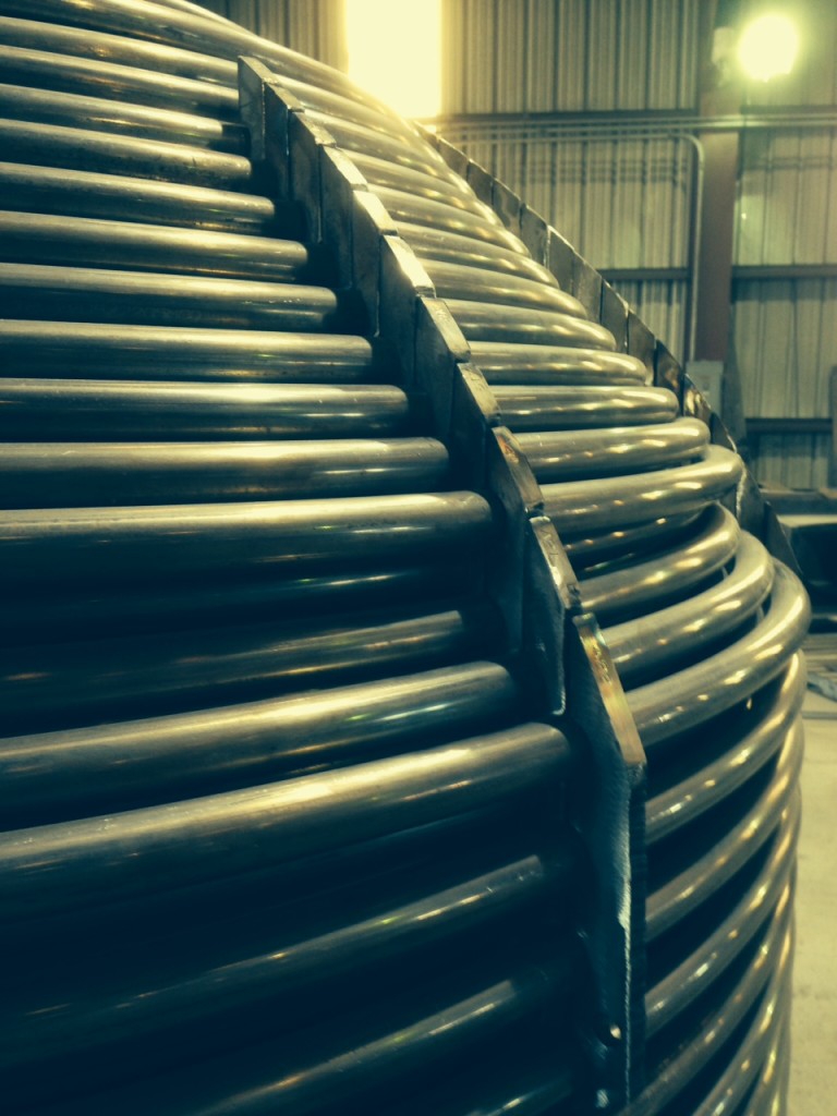 Scalloped anti-vibration supports